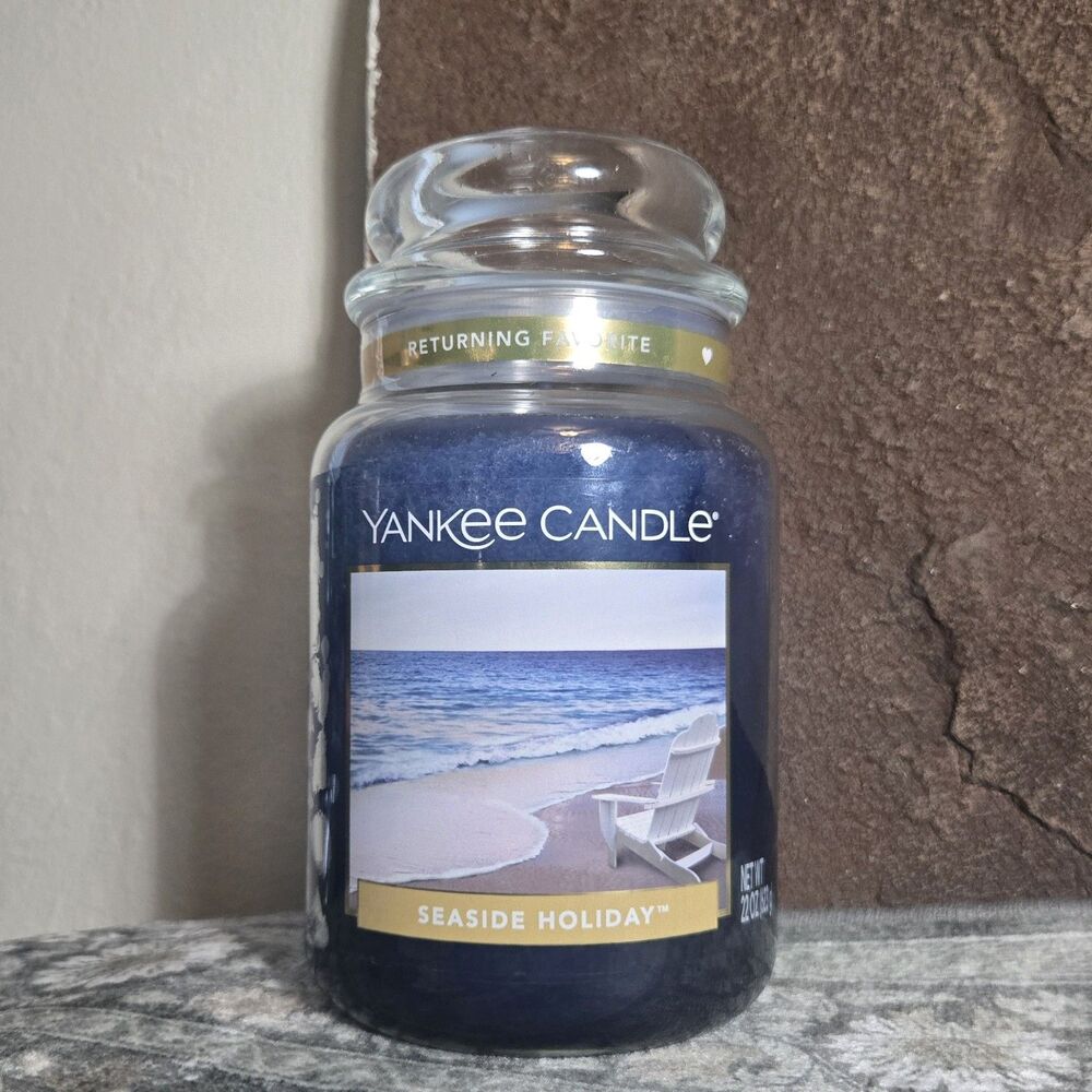 Yankee Candle SEASIDE HOLIDAY Large Jar 22 oz Discontinued Returning Favorite
